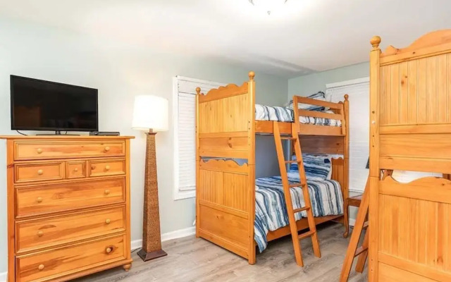 Summer Winds 528 by Tybee Vacation Rentals