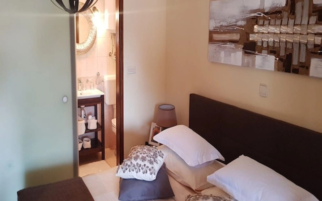 Apartments and Room Perstel