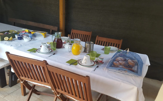 Monteceneri 9 B&b