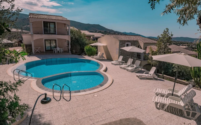 The Fantastic Residenza Badus two Bedroom Sleeps six and Child Num0821