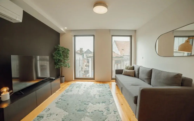 Gaia Premium D Apartment by Vacationy