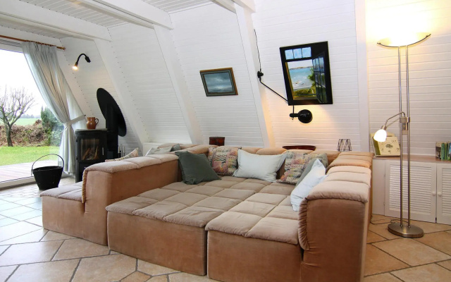 Cottage, Steam