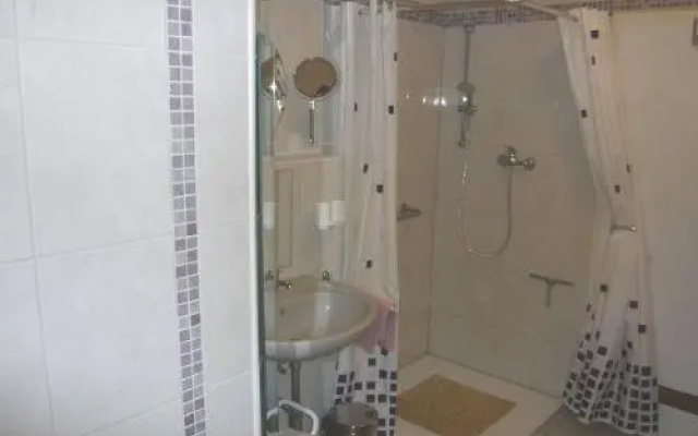 Ferienwohnungen-Roder-Ferienwohnung-II