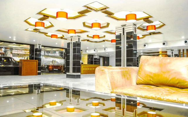 Hotel Subash International
