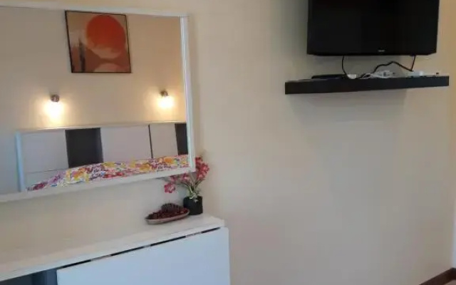 Belinda Home