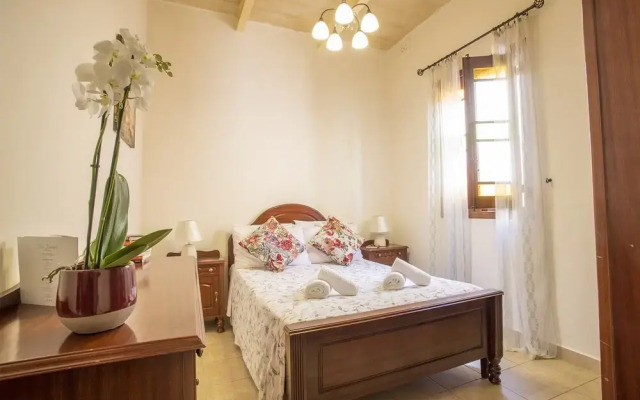 Tieqa Hamra Charming House