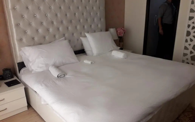 Eden Park Apart Hotel