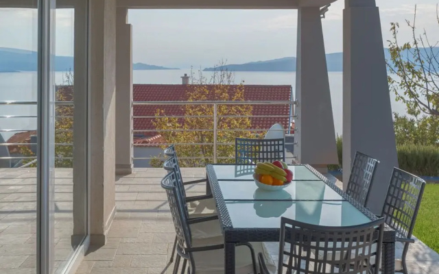 Senj Senj in Senj With 4 Bedrooms and 3 Bathrooms