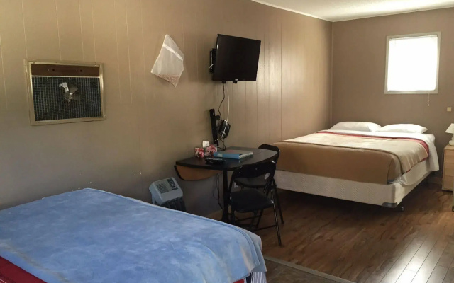 Rossland Motel