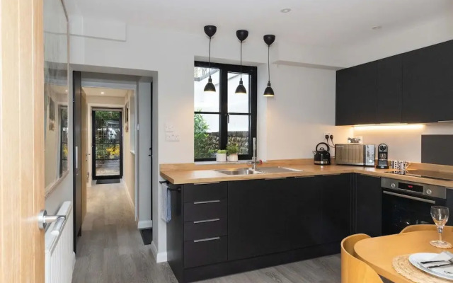 Elegant Georgian City Retreat for 5