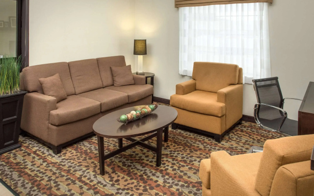 Sleep Inn & Suites Cross Lanes - South Charleston