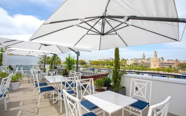 Luxury 1bd Near Torre del Oro Betis V