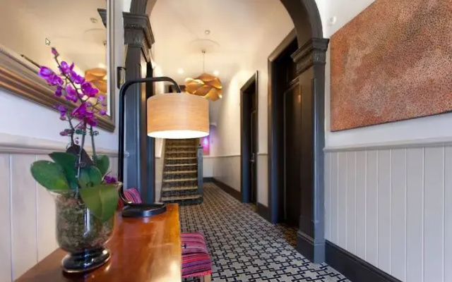 The Penthouse at Cremorne Point Manor