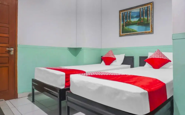 Hotel O Wisma Favorite Makassar Near Benteng Rotterdam