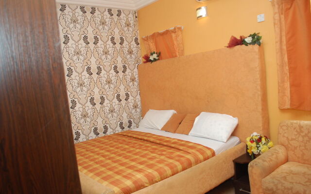 Dcove Hotel & Suites 2