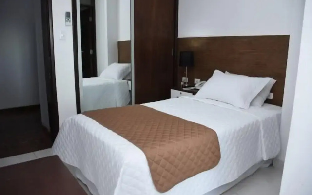 Hotel Plaza 24