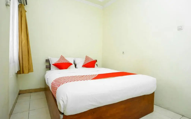 OYO 2319 Tengkawang Residence