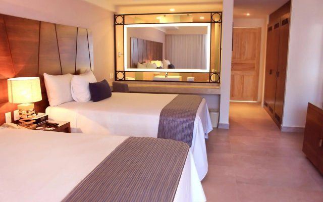 Crown Paradise Golden All Inclusive Resort - Adults Only