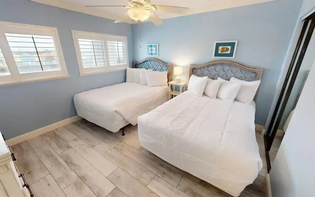 Beach House 401b 2 Bedroom Condo