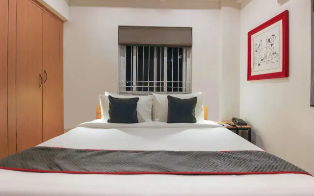 OYO 17209 SilverKey Malikarjuna Residency Gachibowli