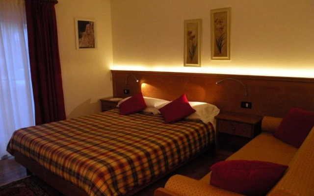 Garni Civetta