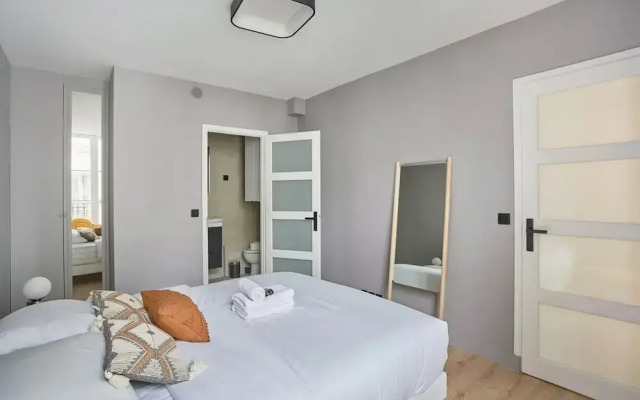 Charming Apartment in the Center of Paris / Bourse