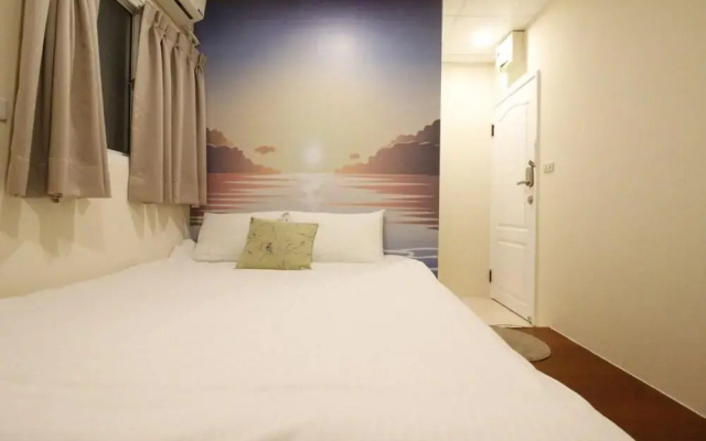 Feng Chia Easy Home