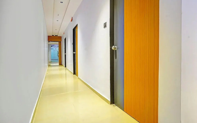 Fabhotel Nidhivan Palace