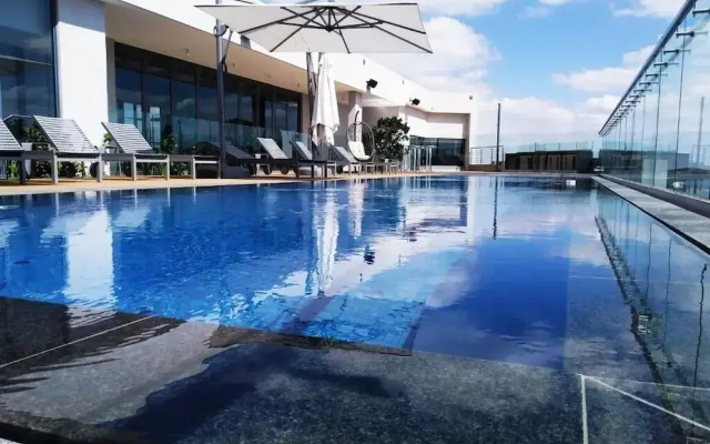 Menlyn Residence Luxury Studio Apartment