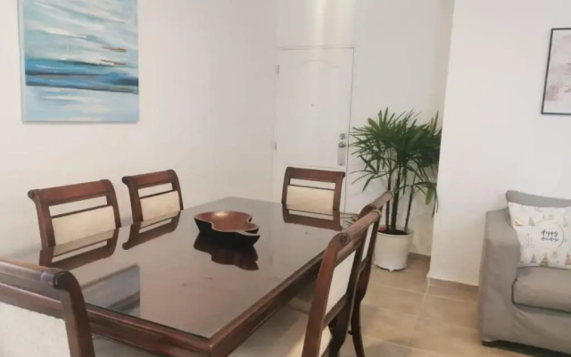 Beautiful stylish apartment near the beach