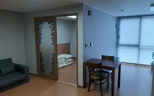 Residence Hotel i