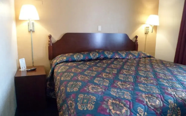 Desert Hills Motel
