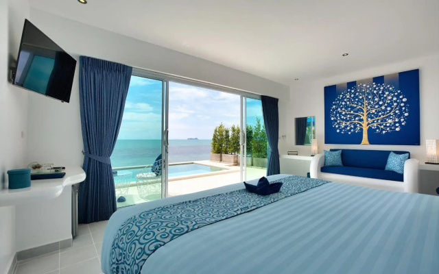 La Perle Luxury Boutique Hotel