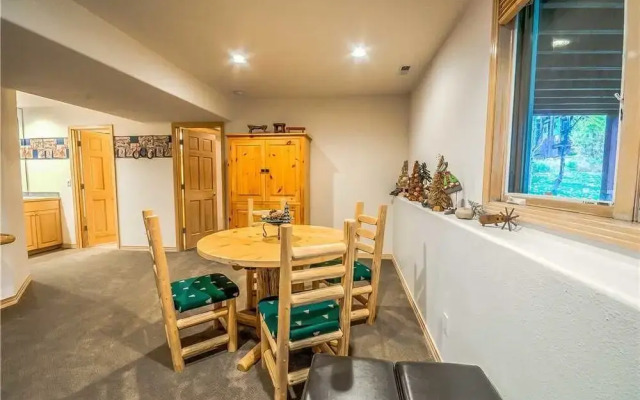 Dromore Chalet
