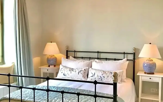 Maison hirondelles