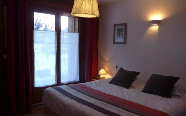 Chalet Hôtel Les Blancs