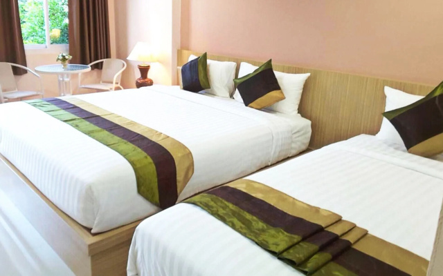 Sukkhamas Pirom Hotel