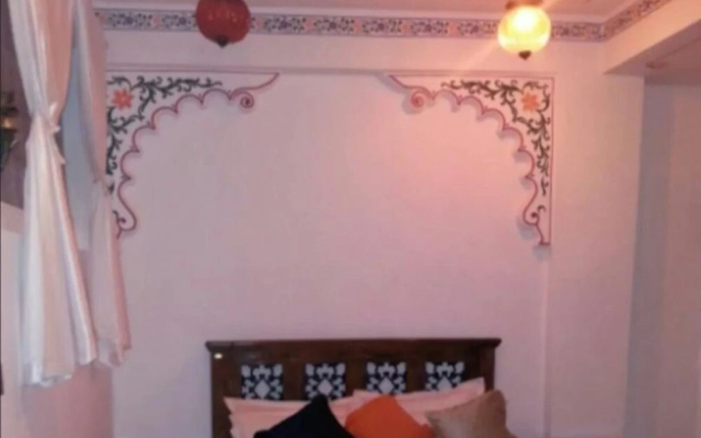 Hotel Dhola Ghat Haweli