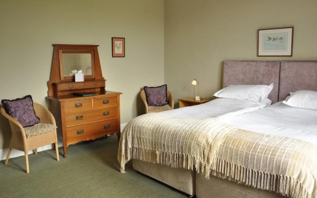 The Mountview Hotel