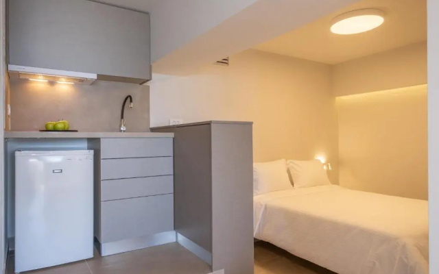 Nelly's Apartments