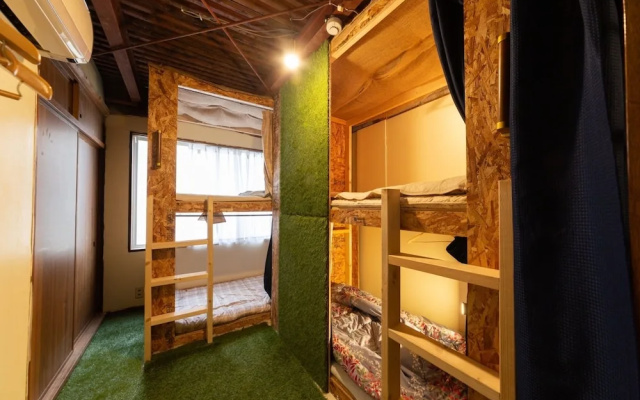 Tonarino Hostel for Backpackers