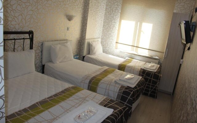 Balkan Hotel комната для гостей
