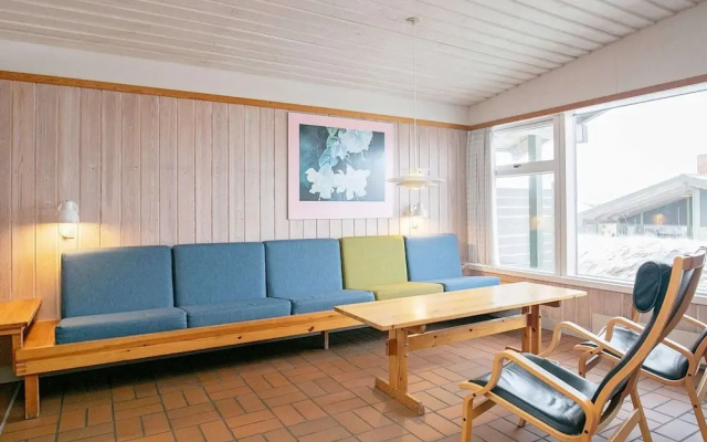 6 Person Holiday Park Home in Hanstholm