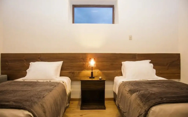 Hospedaje Casa de Fierro - Adults Only