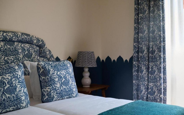 Cristine Bedfor Sevilla Boutique Hotel
