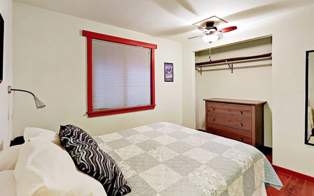 NW Ogden - 3 Br Home