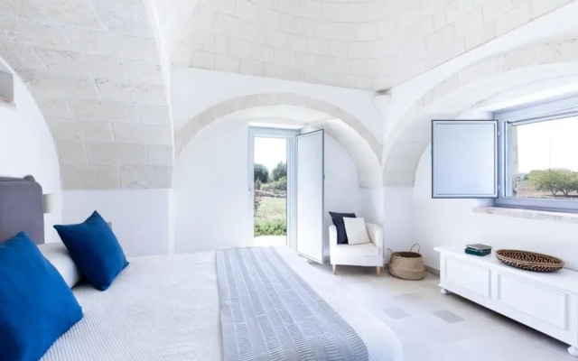 Trulli Gianpaolo - Enchanting 3 Bedroom Villa