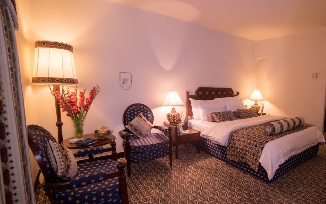 Quetta Serena Hotel in Quetta, Pakistan from 176$, photos, reviews - zenhotels.com guestroom