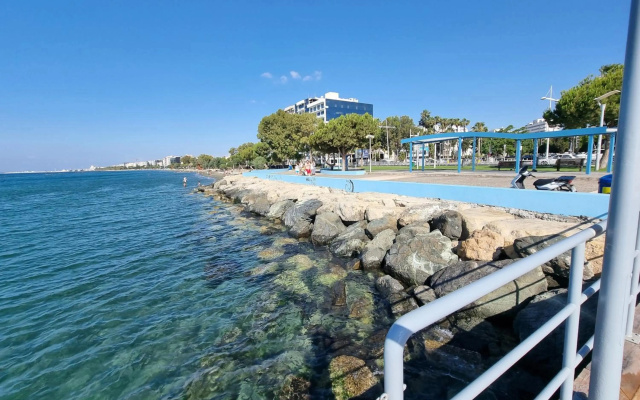 Kanika Beach apartment
