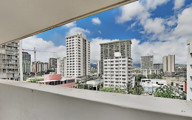 Kuhio Village 904a Condo by Redawning